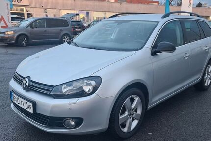 VW Golf 186.130 km 5.899 &euro; Köln 51145