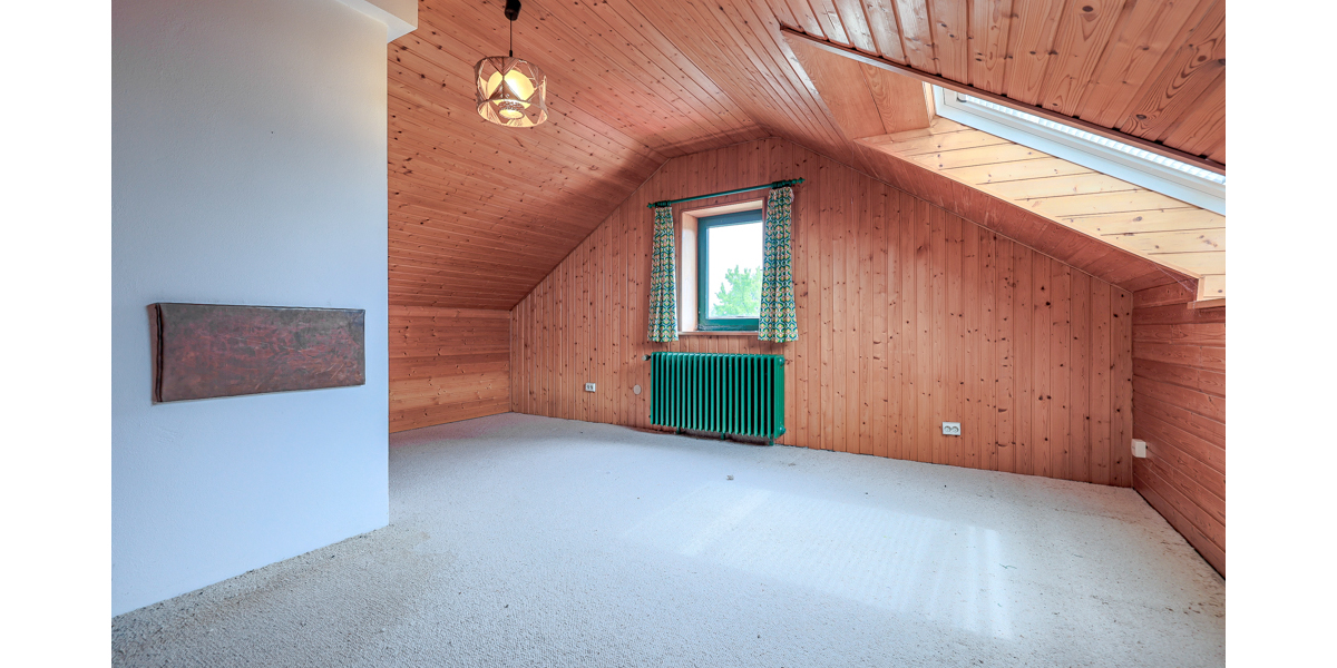 Einfamilienhaus mit Garten, Terrasse und Garage in Bonn-Niederholtorf - Einfamilienhaus Bonn / Niederholtorf Niederholtorf | Angebot:27119930