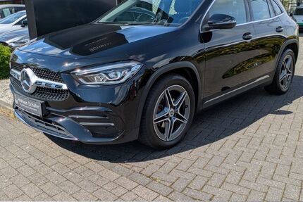 Mercedes-Benz GLA 180 50.619 km 27.885 &euro; Leverkusen 51373
