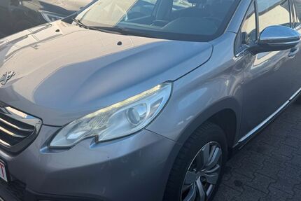 Peugeot 2008 189.000 km 4.950 &euro; Brühl 50321