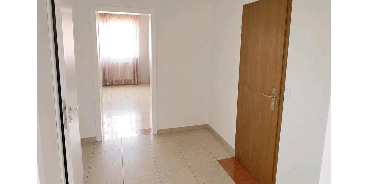 Etagenwohnung Köln Porz - 3 Zimmer, 72 m&sup2;, 220.000&euro; | Angebot:27297518