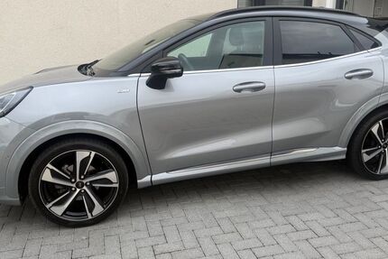 Ford Puma 31.000 km 20.390 &euro; Köln 50769