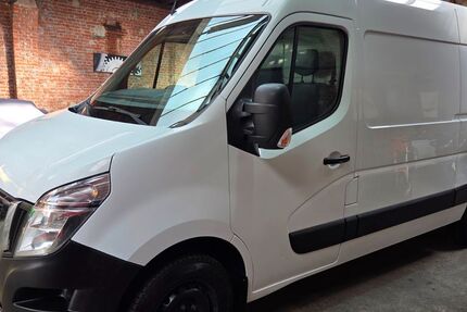 Nissan Interstar 83.586 km 14.980 &euro; Hilden 40721