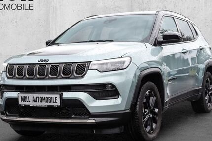 Jeep Compass 28.206 km 23.880 &euro; Köln 50825