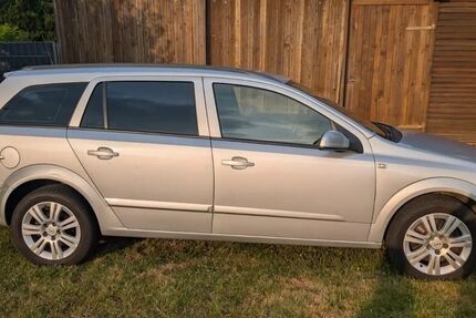 Opel Astra 215.000 km 1.600 &euro; Hennef (Sieg) 53773