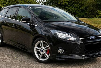 Ford Focus 148.857 km 4.950 &euro; Solingen 42655