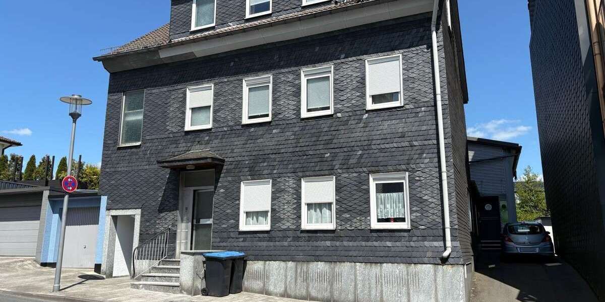 Einfamilienhaus Wermelskirchen - 10 Zimmer, 245 m&sup2;, 498.000&euro; | Angebot:26730303