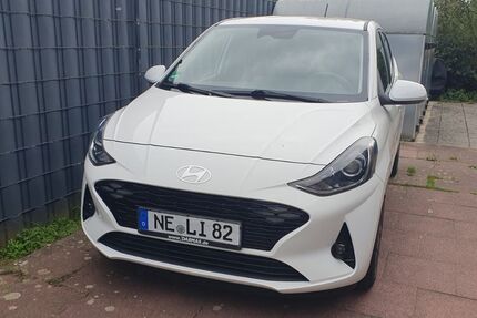 Hyundai i10 20.400 km 15.450 &euro; Dormagen 41542