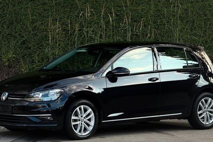 VW Golf 99.000 km 13.999 &euro; Remscheid 42899