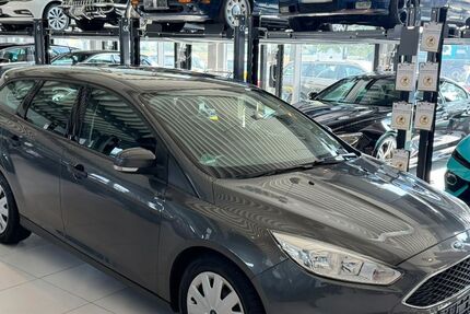 Ford Focus 195.000 km 3.750 &euro; Brühl 50321