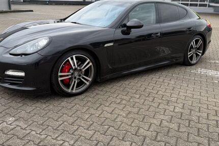 Porsche Panamera 270.000 km 18.999 &euro; Köln 51109