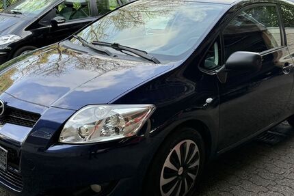 Toyota Auris 145.100 km 4.250 &euro; Hürth 50354