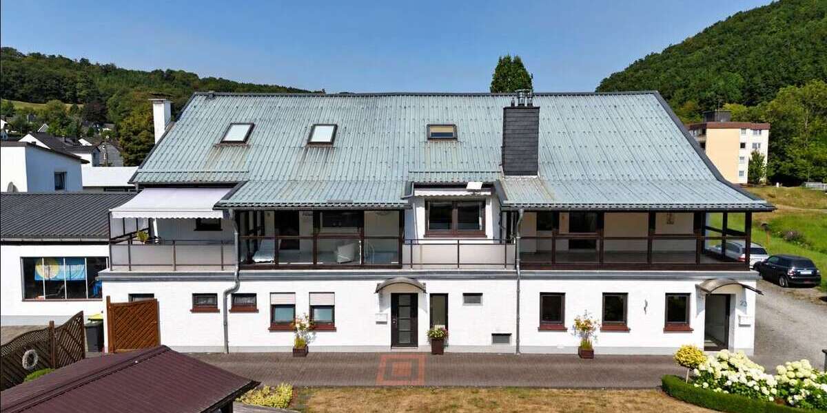 Einfamilienhaus Engelskirchen - 8 Zimmer, 272 m&sup2;, 520.000&euro; | Angebot:27313488