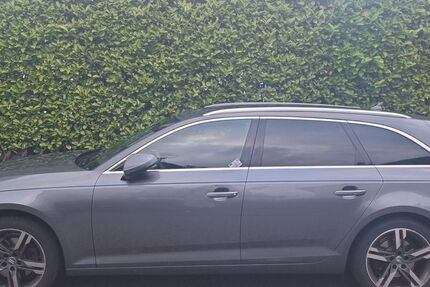Audi A4 94.000 km 16.900 &euro; Leichlingen 42799