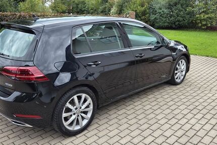 VW Golf 65.800 km 17.800 &euro; Ruppichteroth 53809