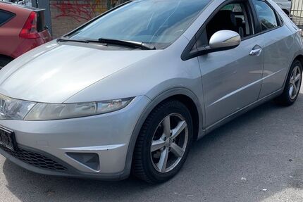Honda Civic 165.000 km 1.999 &euro; Bergisch Gladbach 51465