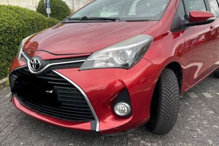 Toyota Yaris 143.000 km 5.000 &euro; Bonn 53175
