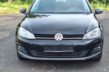 VW Golf 164.151 km 8.999 &euro; Brühl bei Köln 50321