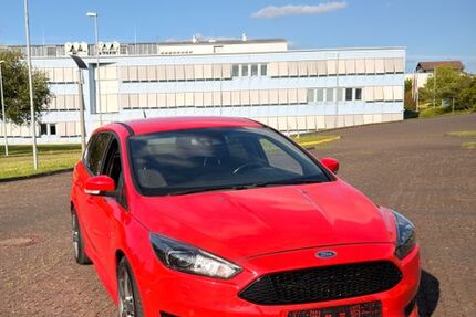 Ford Focus 95.122 km 11.400 &euro; Burscheid 51399