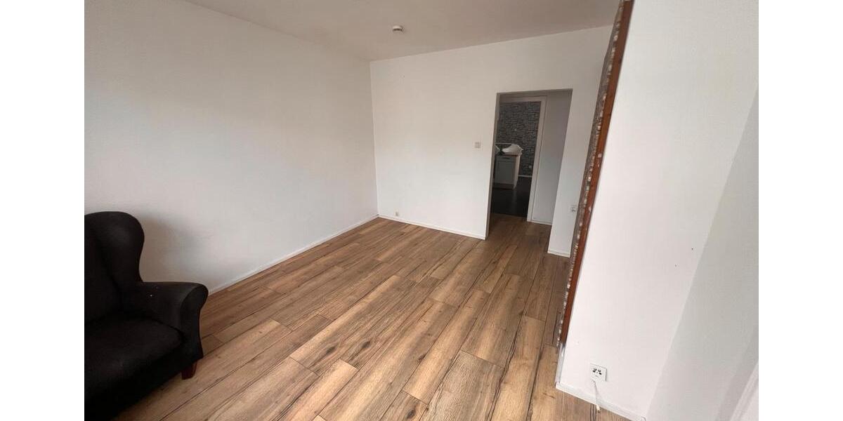 Etagenwohnung Bonn - 2 Zimmer, 44 m&sup2;, 248.000&euro; | Angebot:27441377