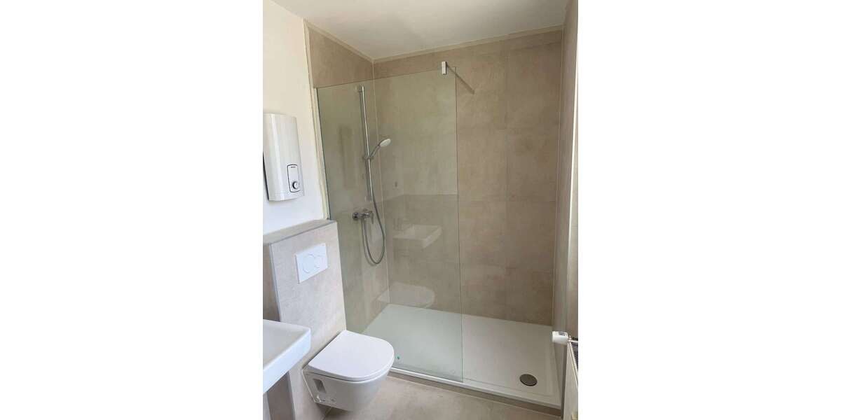 Etagenwohnung Köln Ehrenfeld - 2 Zimmer, 53 m&sup2;, 690&euro; | Angebot:27447500