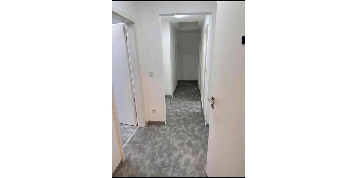 Dachgeschoßwohnung Sankt Augustin - 4 Zimmer, 65 m&sup2;, 950&euro; | Angebot:25209740