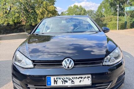 VW Golf 83.168 km 9.950 &euro; Köln 51061