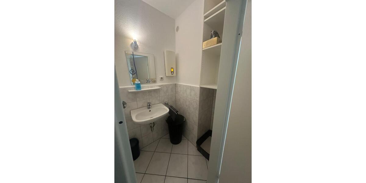 Etagenwohnung Leverkusen Alkenrath - 3 Zimmer, 77 m&sup2;, 195.000&euro; | Angebot:27474923