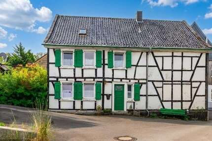 Haus Solingen / Höhscheid Höhscheid - 6 Zimmer, 136 m&sup2;, 198.000&euro; | Angebot:27375733