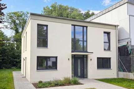 Haus Langenfeld - 5 Zimmer, 185 m&sup2;, 535.000&euro; | Angebot:27390050