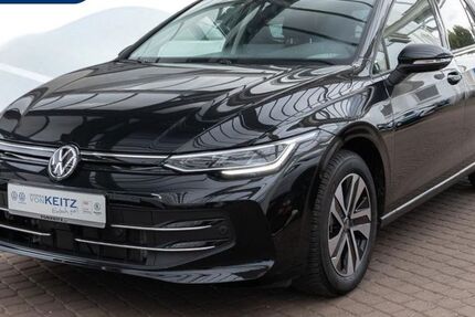 VW Golf 8.199 km 27.990 &euro; Solingen 42699