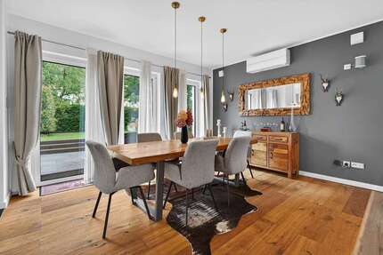 Haus Solingen - 4 Zimmer, 172 m&sup2;, 885.000&euro; | Angebot:26953832