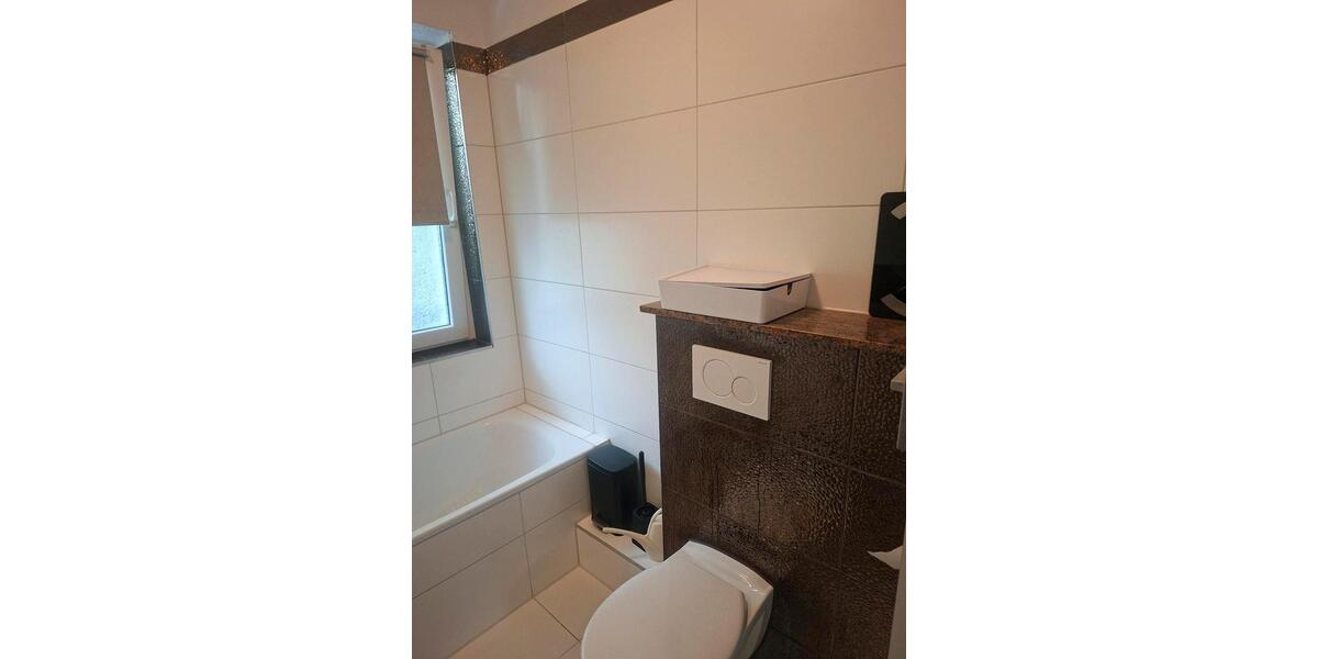 Etagenwohnung Remscheid Lüttringhausen - 3.5 Zimmer, 71 m&sup2;, 167.000&euro; | Angebot:27470315
