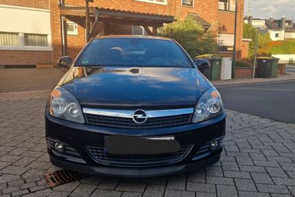 Opel Astra 136.000 km 3.490 &euro; Niederkassel 53859