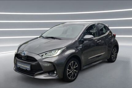 Toyota Yaris 83.068 km 17.990 &euro; Bonn 53119