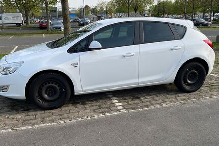 Opel Astra 181.000 km 3.000 &euro; Brühl 50321