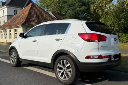Kia Sportage 107.000 km 9.900 &euro; Köln 50735