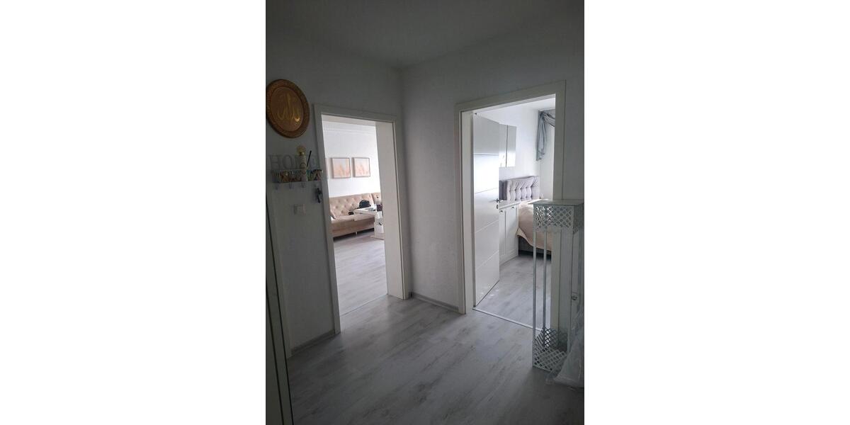 Etagenwohnung Remscheid Lüttringhausen - 3.5 Zimmer, 71 m&sup2;, 167.000&euro; | Angebot:27470315
