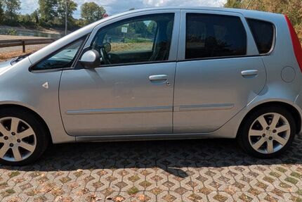 Mitsubishi Colt 199.800 km 1.800 &euro; Köln 51145
