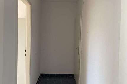 Wohnung Monheim - 3 Zimmer, 75 m&sup2;, 739&euro; | Angebot:27306162