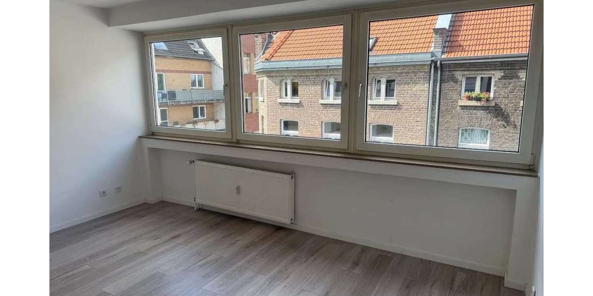 Etagenwohnung Köln Ehrenfeld - 1 Zimmer, 22 m&sup2;, 320&euro; | Angebot:27447512