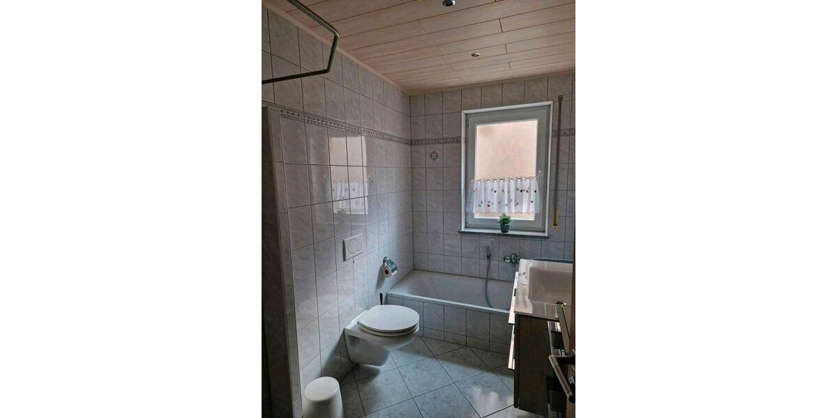 Einfamilienhaus Overath - 4 Zimmer, 187 m&sup2;, 630.000&euro; | Angebot:27043604