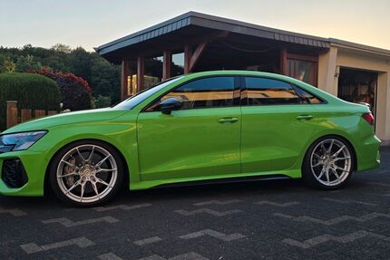 Audi RS3 23.400 km 59.500 &euro; Remscheid 42857