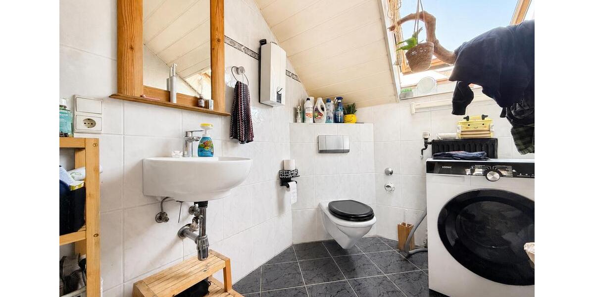 Etagenwohnung Bonn Beuel-Mitte - 5 Zimmer, 115 m&sup2;, 595.000&euro; | Angebot:27474974