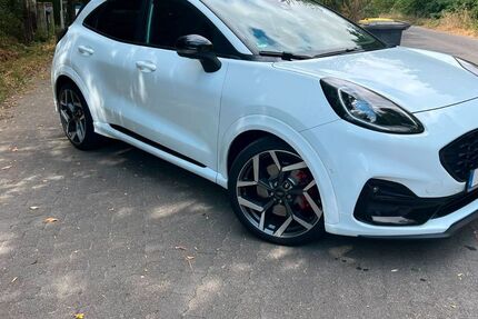 Ford Puma 81.800 km 15.900 &euro; Pulheim 50259