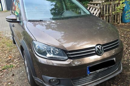 VW Touran 151.380 km 6.900 &euro; Sankt Augustin 53757