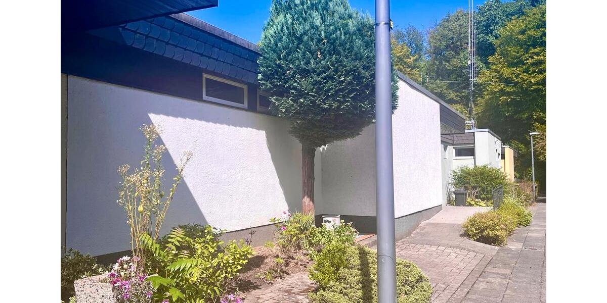 Bungalow Köln Ehrenfeld - 5 Zimmer, 93 m&sup2;, 299.000&euro; | Angebot:27430318