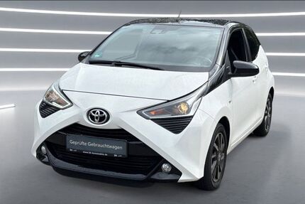 Toyota Aygo (X) 30.958 km 12.490 &euro; Remscheid 42859