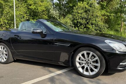Mercedes-Benz SLK 200 48.000 km 17.000 &euro; Monheim 40789