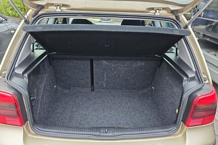 VW Golf 186.000 km 1.200 &euro; Remscheid 42857